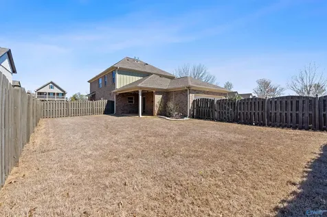 17 Desert Oak Court SW Huntsville AL 35824