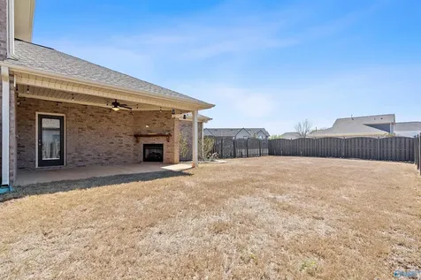 17 Desert Oak Court SW Huntsville AL 35824