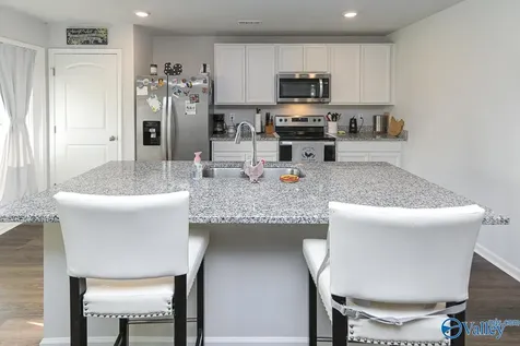 121 Syd Road Owens Cross Roads AL 35763