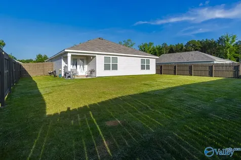 121 Syd Road Owens Cross Roads AL 35763