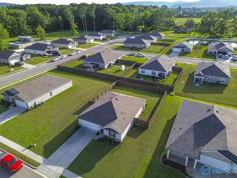 121 Syd Road Owens Cross Roads AL 35763