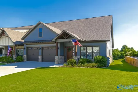 294 Whistling Straits Way Guntersville AL 35976