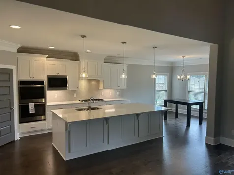 14058 Leafmore Drive Huntsville AL 35803