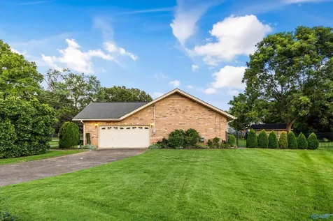 3300 Treemont Street SW Huntsville AL 35801