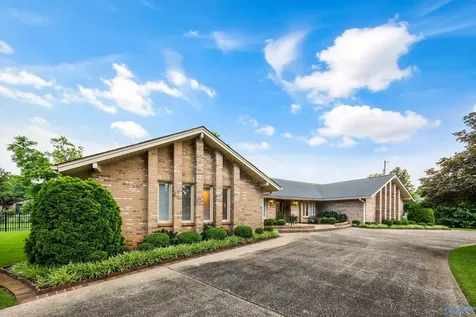 3300 Treemont Street SW Huntsville AL 35801