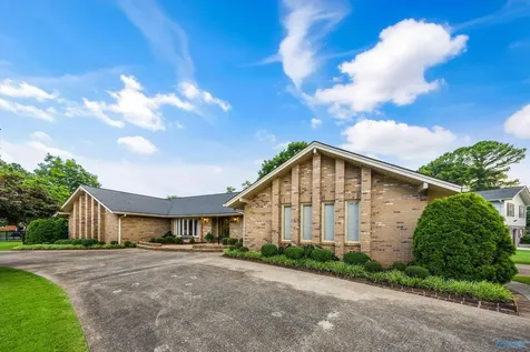 3300 Treemont Street SW Huntsville AL 35801
