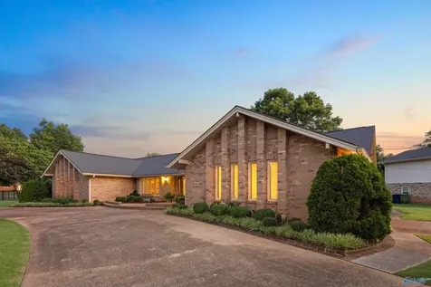 3300 Treemont Street SW Huntsville AL 35801