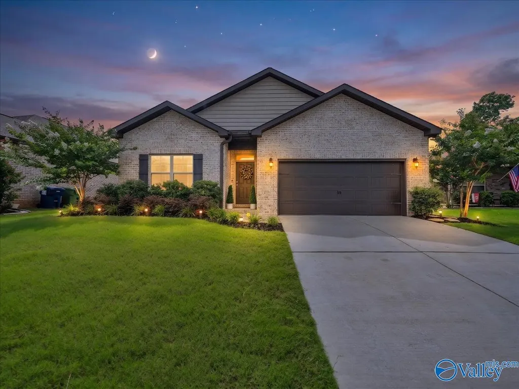 331 Ivyleaf Drive NW Madison AL 35757