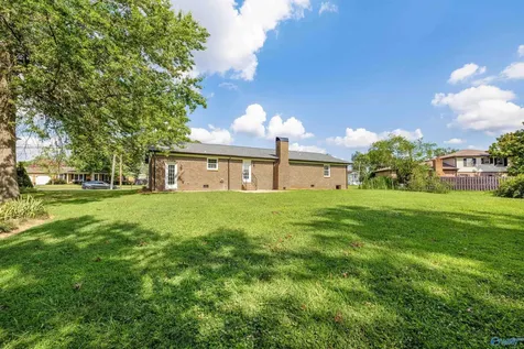 10307 Leicester Drive SW Huntsville AL 35803