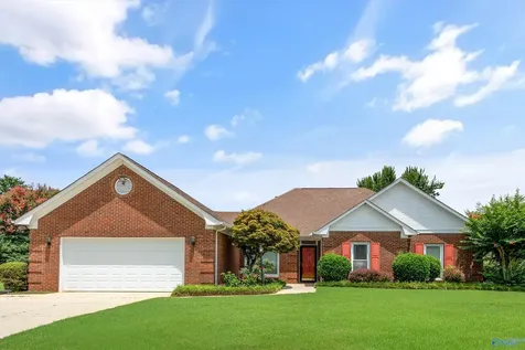 2322 Villaret Drive Huntsville AL 35803