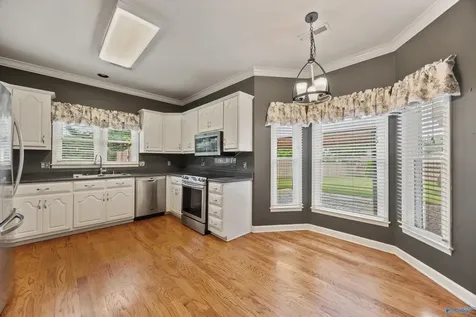 2322 Villaret Drive Huntsville AL 35803