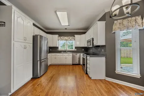 2322 Villaret Drive Huntsville AL 35803
