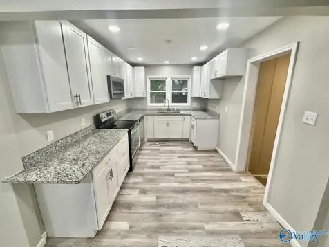 801 Angus Street Athens AL 35611