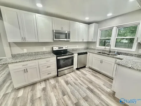801 Angus Street Athens AL 35611