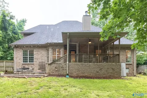 4305 Natchez Drive SE Huntsville AL 35801