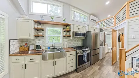 2214 Baker Mountain Road Grant AL 35747