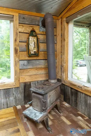 2214 Baker Mountain Road Grant AL 35747