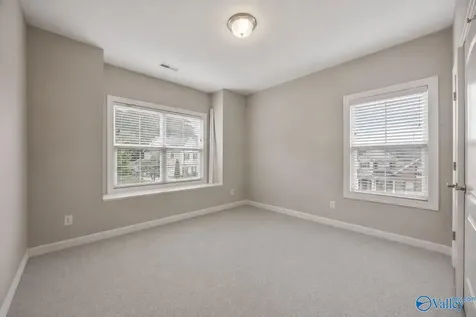 6905 Ridge Pointe Drive Owens Cross Roads AL 35763