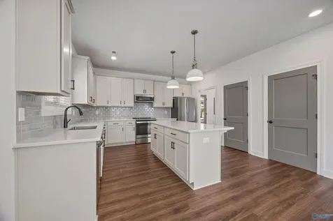 207 Grove Avenue NW Huntsville AL 35801