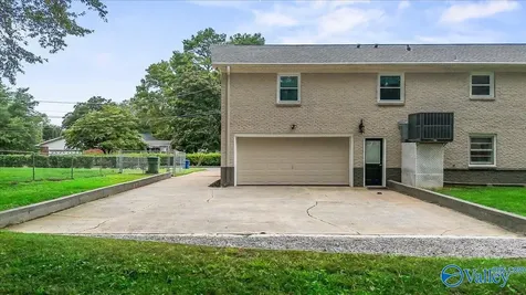 11015 Salmon Drive SE Huntsville AL 35803