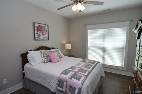 10 Deer Run Road Guntersville AL 35976