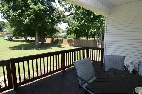 10 Deer Run Road Guntersville AL 35976