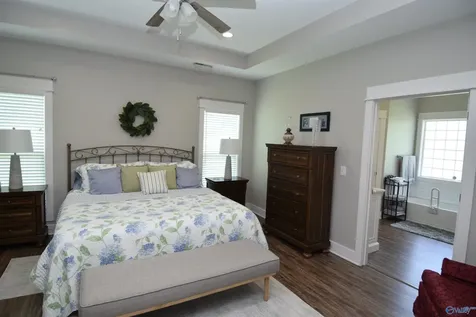 10 Deer Run Road Guntersville AL 35976