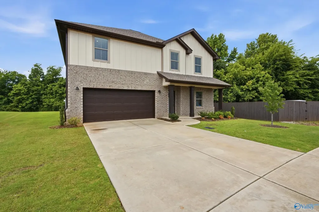 14593 Mountain Stream Drive Athens AL 35756