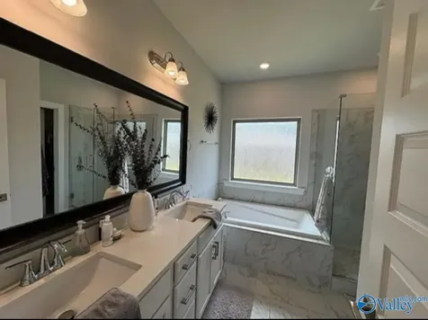 6018 Margie Collins Drive Owens Cross Roads AL 35763