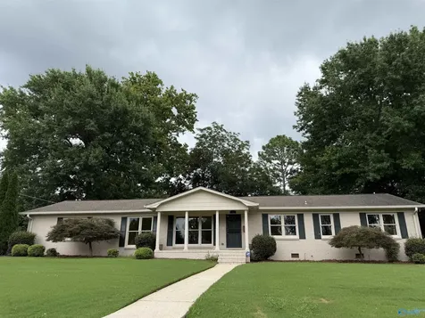 3301 Beverly Drive Huntsville AL 35801