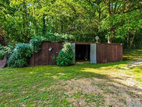 141 Deertrace Parkway New Market AL 35761