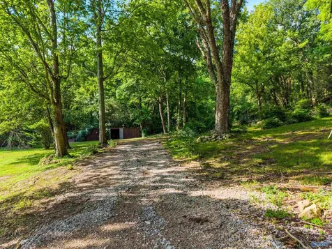 141 Deertrace Parkway New Market AL 35761