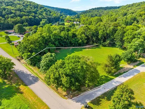 141 Deertrace Parkway New Market AL 35761