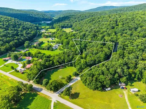 141 Deertrace Parkway New Market AL 35761
