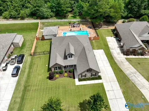 1111 Flatts Trace SW Cullman AL 35055