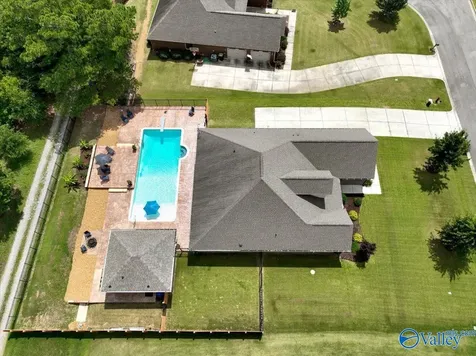 1111 Flatts Trace SW Cullman AL 35055