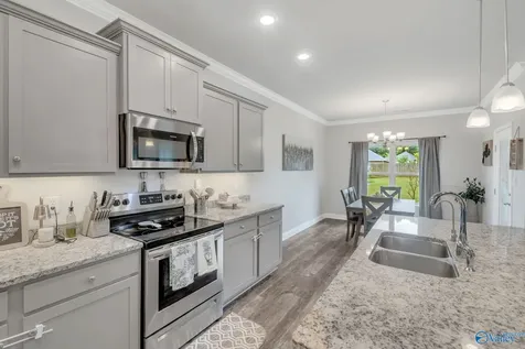 6500 Moon Crest Lane Huntsville AL 35806