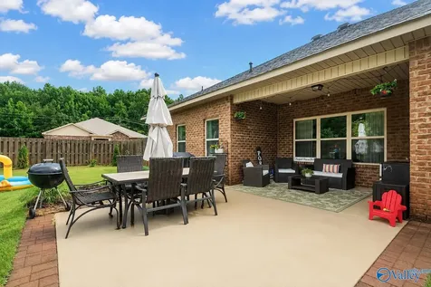6500 Moon Crest Lane Huntsville AL 35806