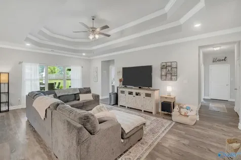 6500 Moon Crest Lane Huntsville AL 35806