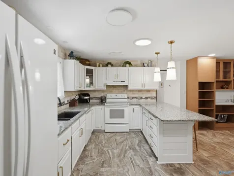19505 Riverside Street Athens AL 35611