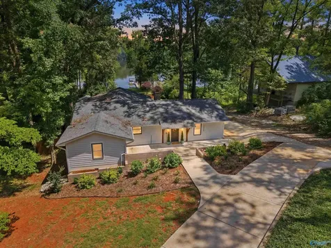 19505 Riverside Street Athens AL 35611