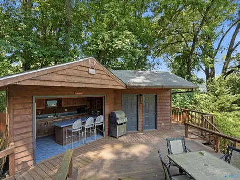 19505 Riverside Street Athens AL 35611