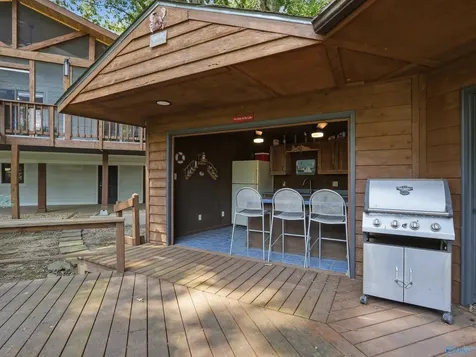 19505 Riverside Street Athens AL 35611
