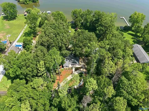 19505 Riverside Street Athens AL 35611