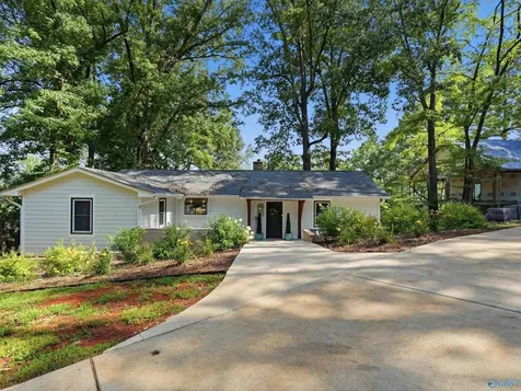 19505 Riverside Street Athens AL 35611