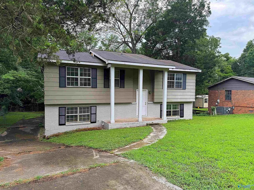 3109 Delia Lane Huntsville AL 35810