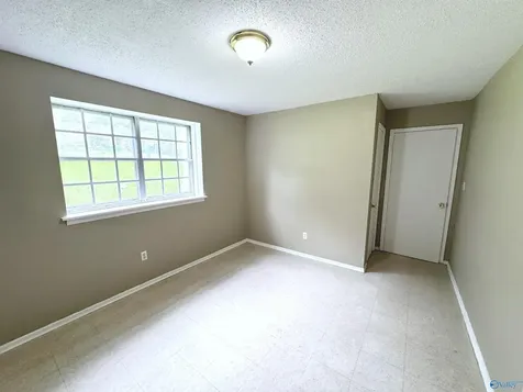 3109 Delia Lane Huntsville AL 35810