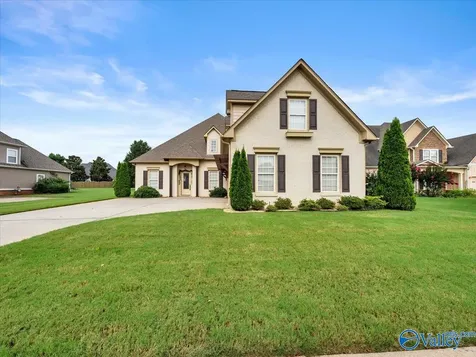 8 Crimson Cloud Boulevard SW Huntsville AL 35824