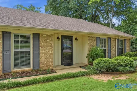 14002 Siniard Circle Huntsville AL 35803