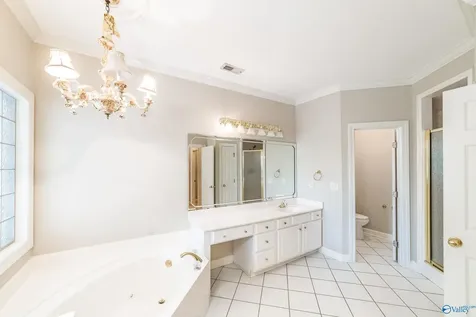 3014 Waterman Drive Owens Cross Roads AL 35763